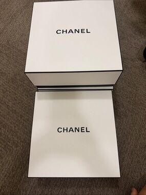 White and Black Logo Gift Box